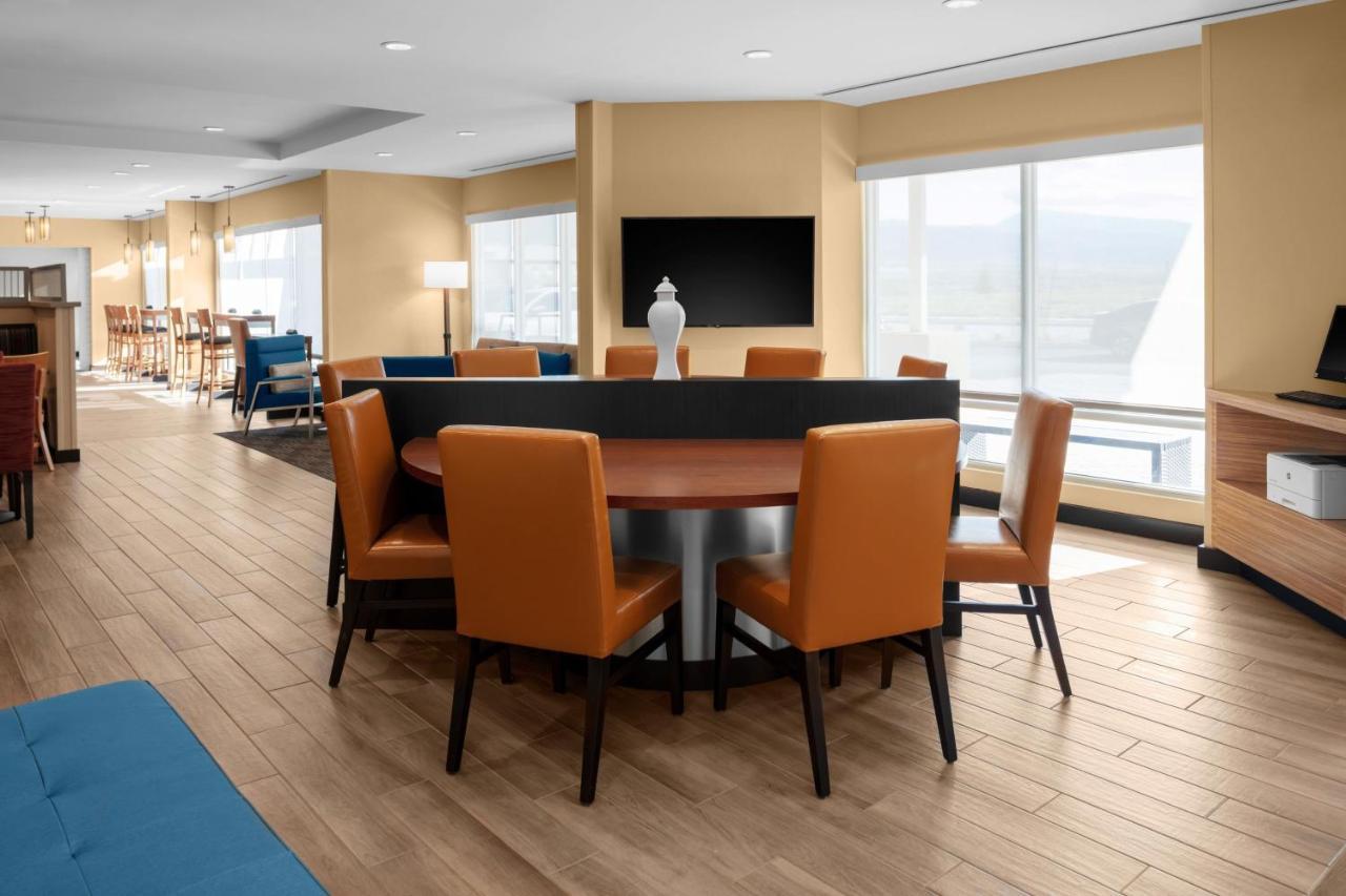 Towneplace Suites By Marriott Техачапи Екстериор снимка